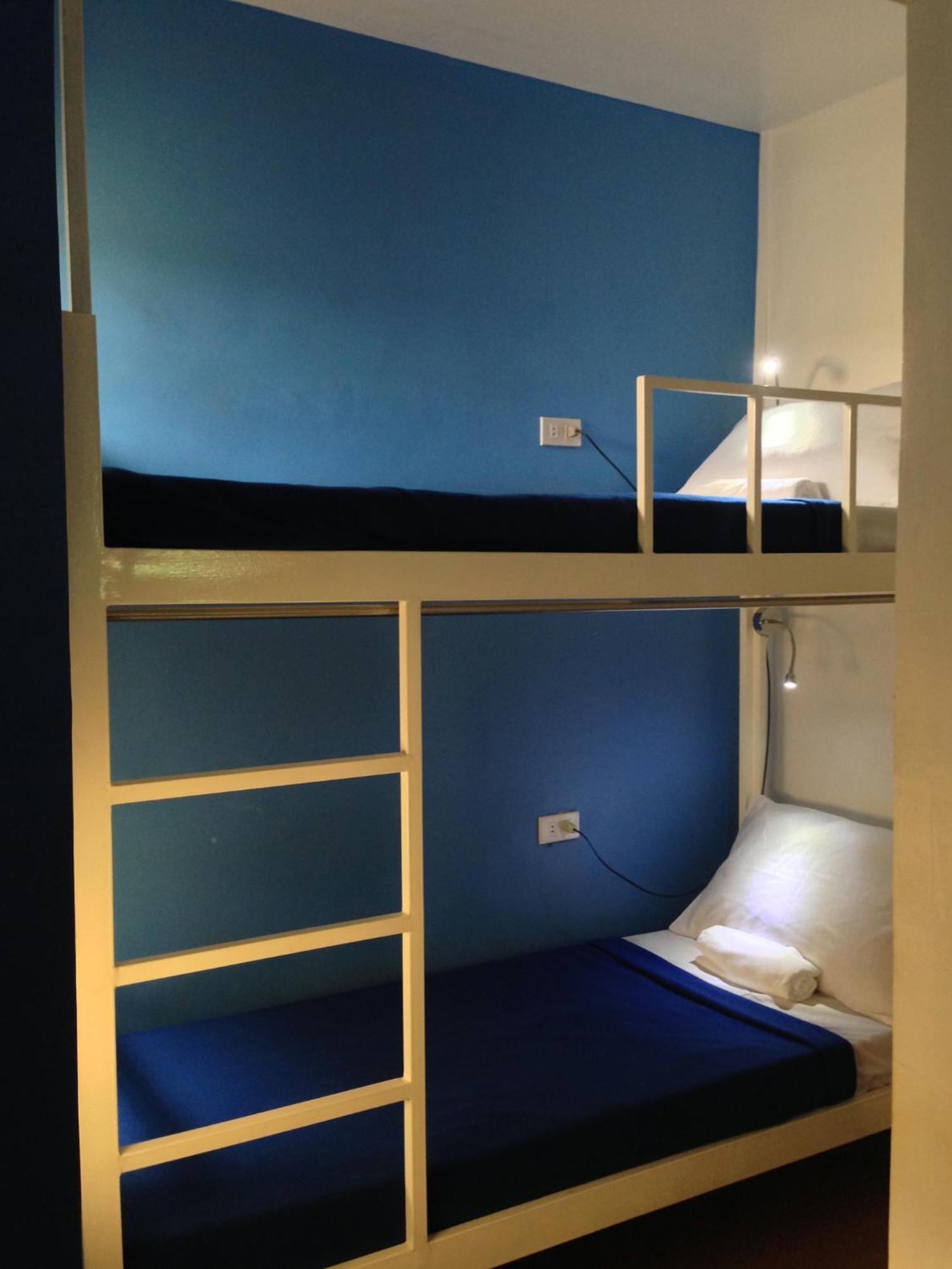 Crossroads Hostel Manila Mandaluyong Quarto foto