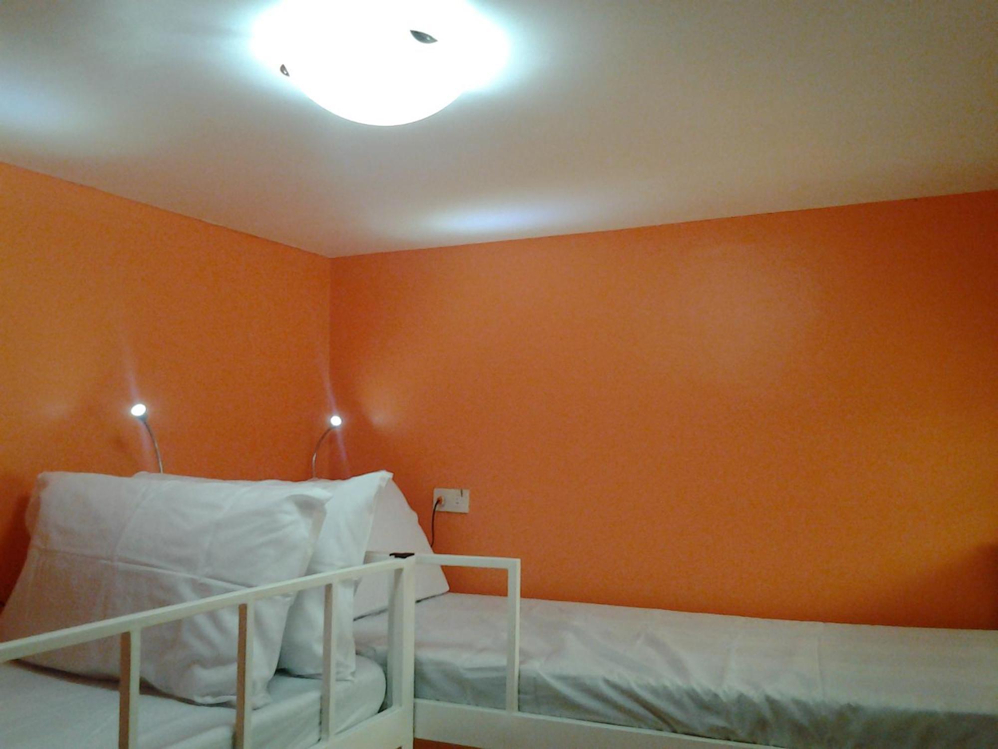 Crossroads Hostel Manila Mandaluyong Quarto foto